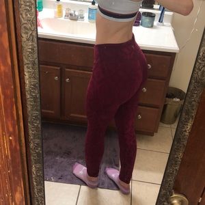 High-waisted pink workout leggings